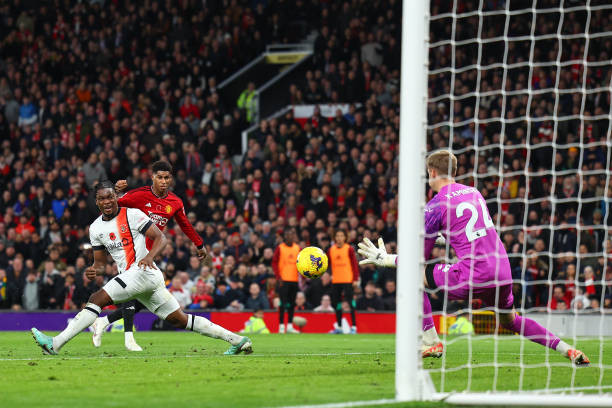 Thắng nhọc Luton, MU tiệm cận tốp 4 ảnh 22