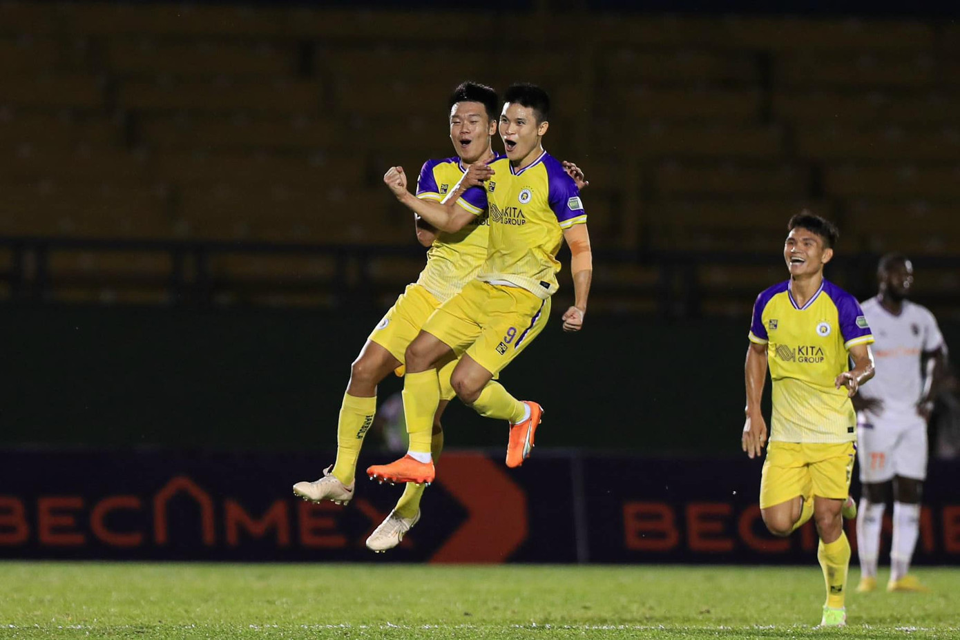 Hà Nội thắng trận đầu ở V-League 2023 ảnh 6 Hà Nội thắng trận đầu ở V-League 2023 ảnh 6