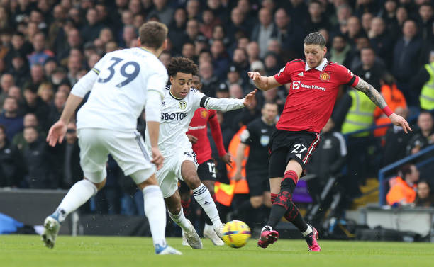 Thắng Leeds 2-0, MU bám sát Arsenal trên tốp đầu ảnh 7 Thắng Leeds 2-0, MU bám sát Arsenal trên tốp đầu ảnh 7