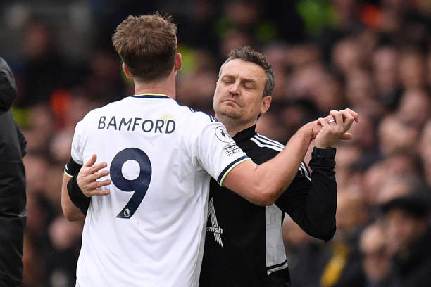 Thắng Leeds 2-0, MU bám sát Arsenal trên tốp đầu ảnh 16 Thắng Leeds 2-0, MU bám sát Arsenal trên tốp đầu ảnh 16