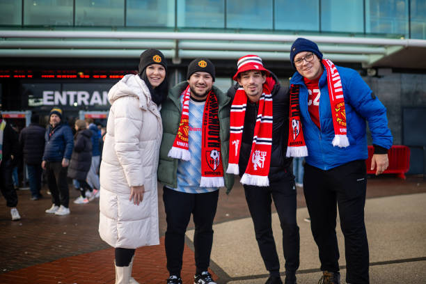 Hàng thủ ngủ mơ, MU nhận trái đắng ngay tại Old Trafford ảnh 2