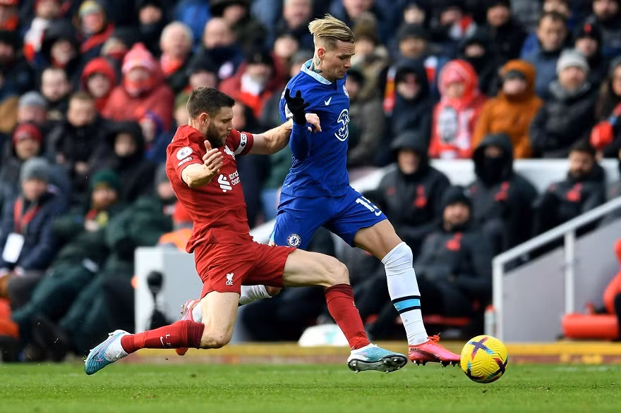 Mudryk khiến James Milner bó tay Mudryk khiến James Milner bó tay
