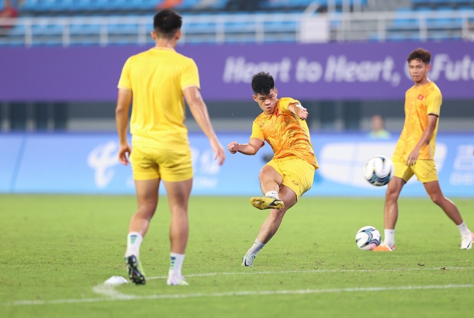 Olympic Iran áp đảo Olympic Việt Nam với chiến thắng 4-0 ảnh 4 Olympic Iran áp đảo Olympic Việt Nam với chiến thắng 4-0 ảnh 4