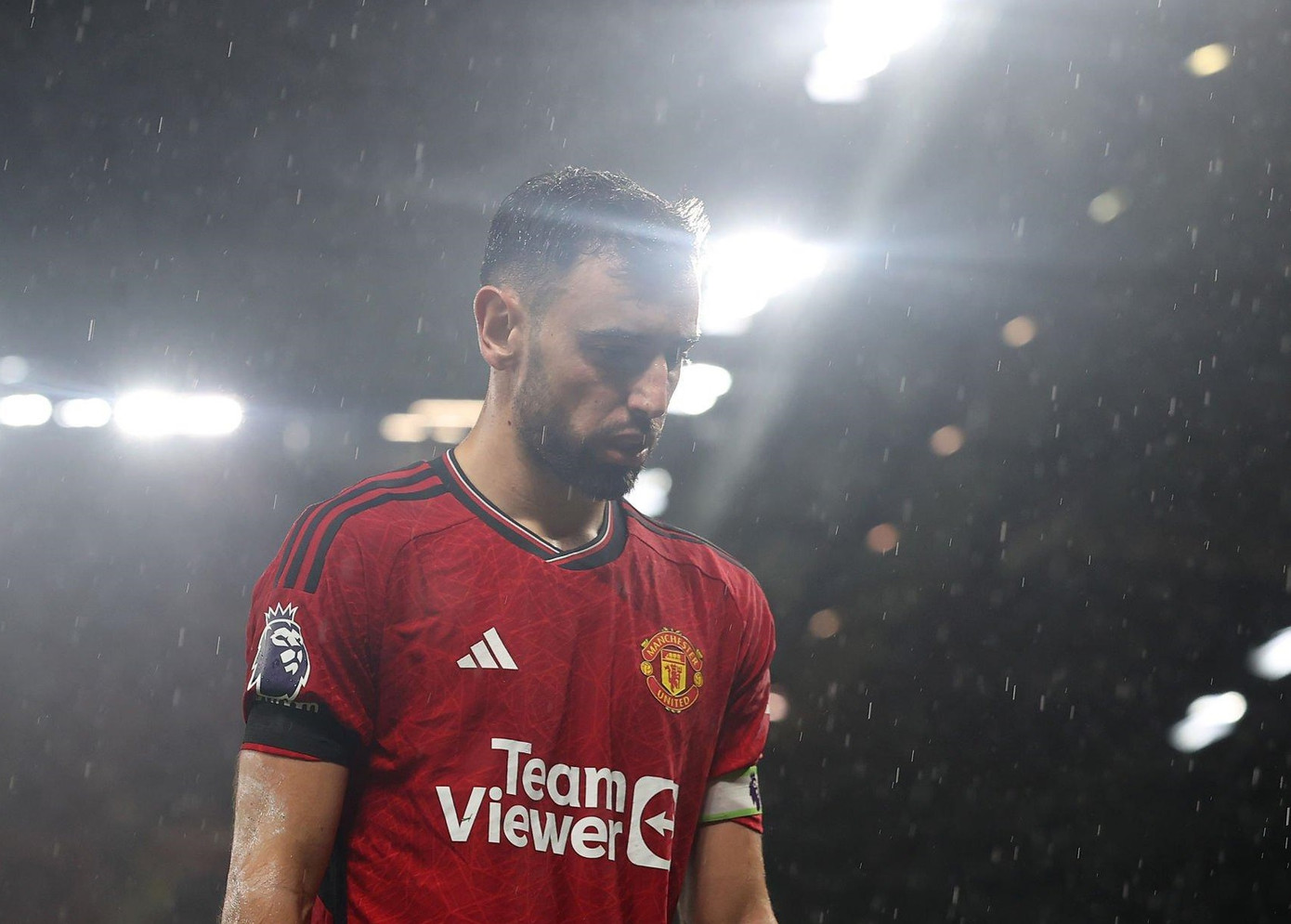 Fernandes gây thất vọng lớn Fernandes gây thất vọng lớn