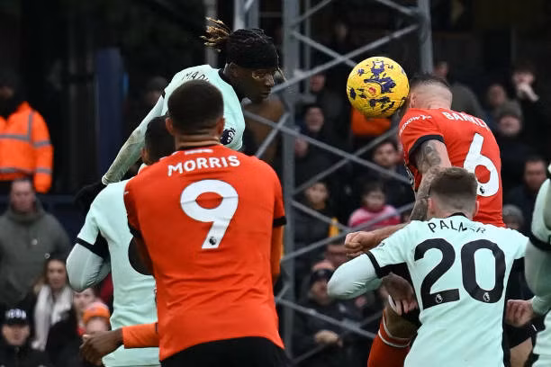 Chelsea thắng nghẹt thở Luton sau màn rượt đuổi tỉ số ảnh 17