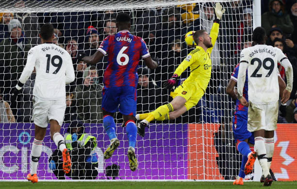 De Gea bất lực trước cú sút quá đẹp của Olise De Gea bất lực trước cú sút quá đẹp của Olise