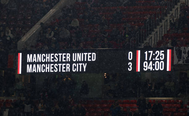 MU thảm bại trận derby ảnh 30