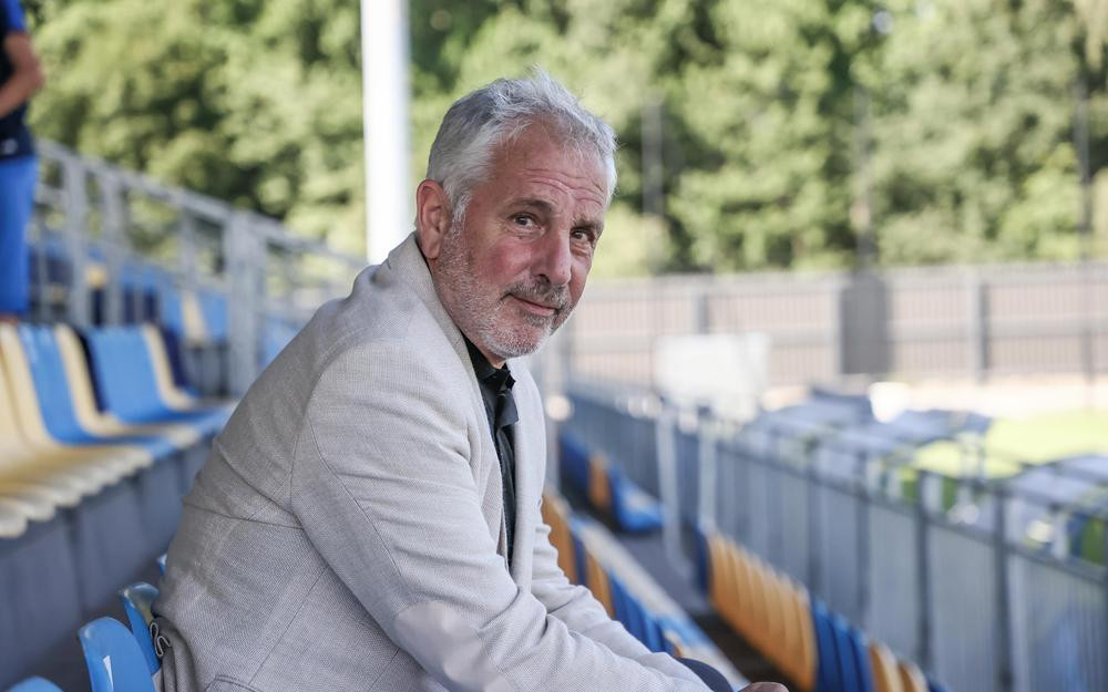 Chủ tịch Pau FC, Bernard Laporte Fray đồng ý cho Quang Hải ra đi tự do