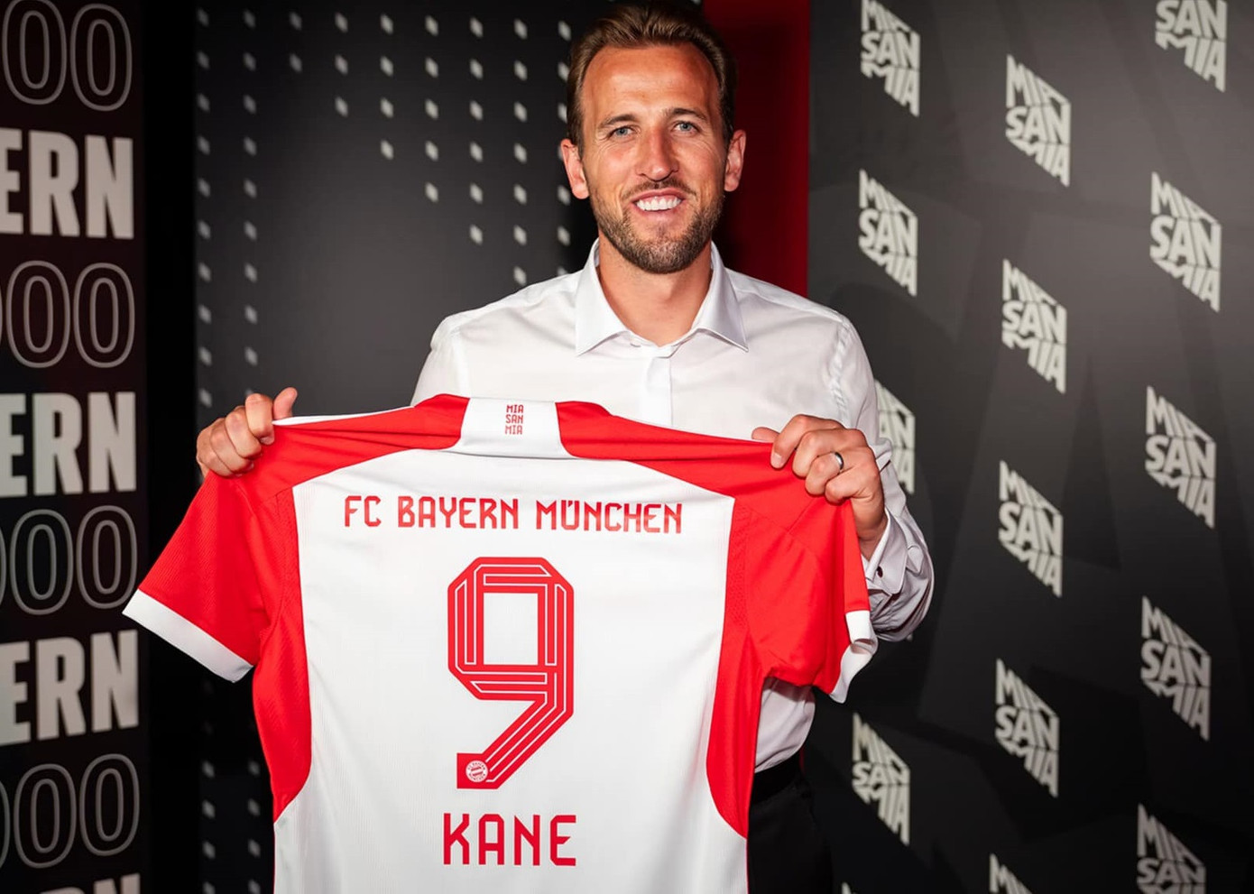 Harry Kane rạng rỡ ra mắt Bayern Munich Harry Kane rạng rỡ ra mắt Bayern Munich