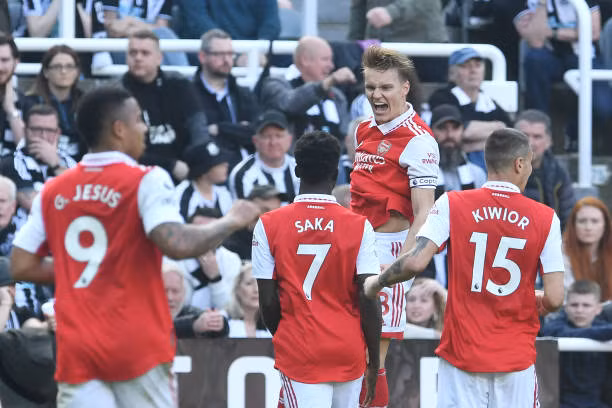 Thắng Newcastle 2-0, Arsenal rút ngắn khoảng cách với Man City ảnh 13 Thắng Newcastle 2-0, Arsenal rút ngắn khoảng cách với Man City ảnh 13