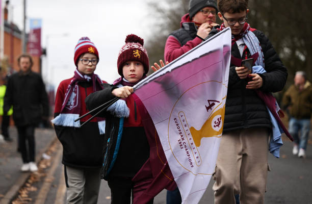 Arsenal ngược dòng đầy cảm xúc trong cuộc đua bàn thắng ở Villa Park ảnh 4 Arsenal ngược dòng đầy cảm xúc trong cuộc đua bàn thắng ở Villa Park ảnh 4