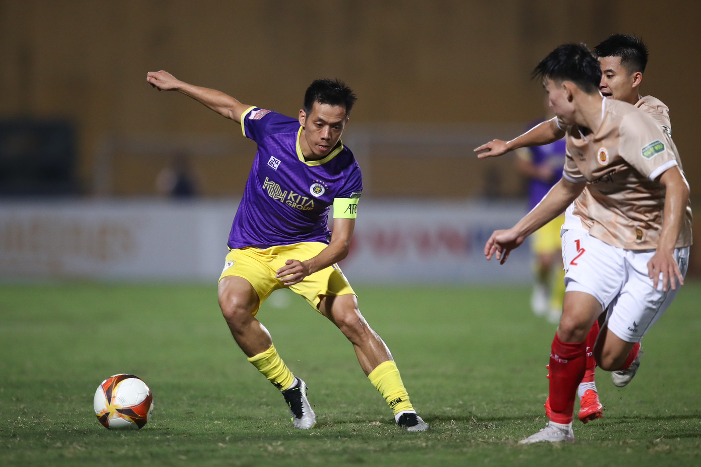 Hà Nội FC đang chìm sâu vào khủng hoảng. Ảnh: CAHN