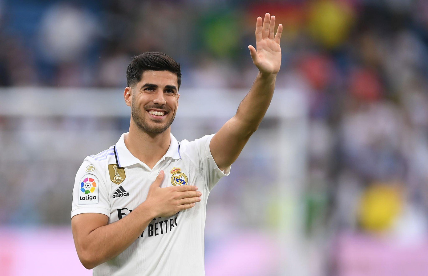 Marco Asensio sẽ thay thế Messi ở PSG
