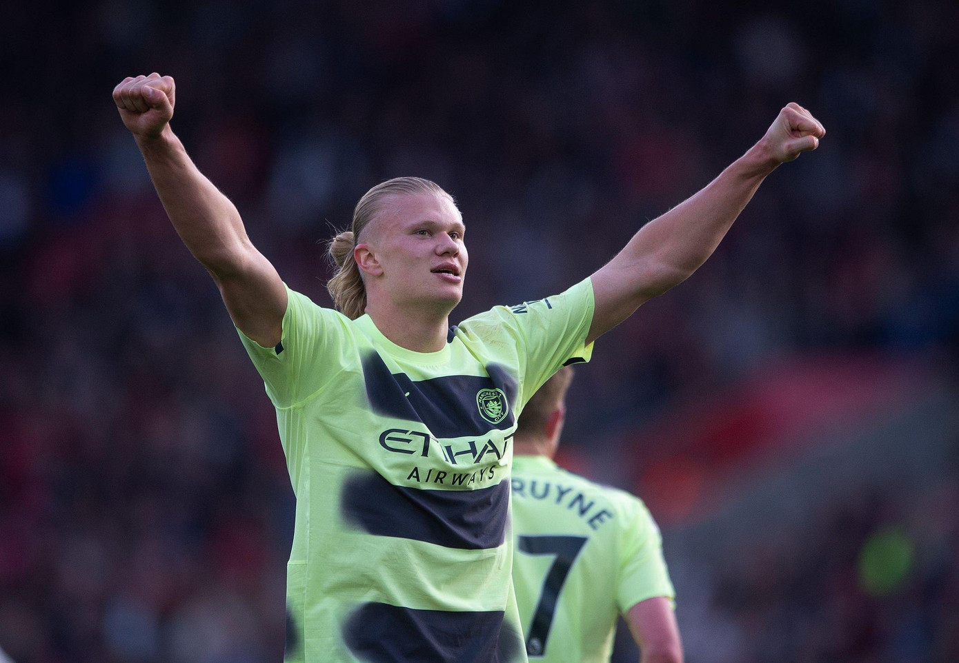 Haaland tái xuất với 2 bàn thắng Haaland tái xuất với 2 bàn thắng