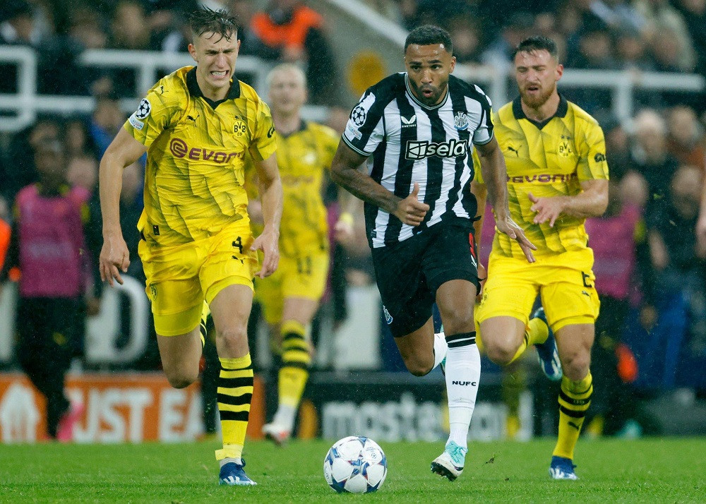 Newcastle được đánh giá cao hơn Dortmund