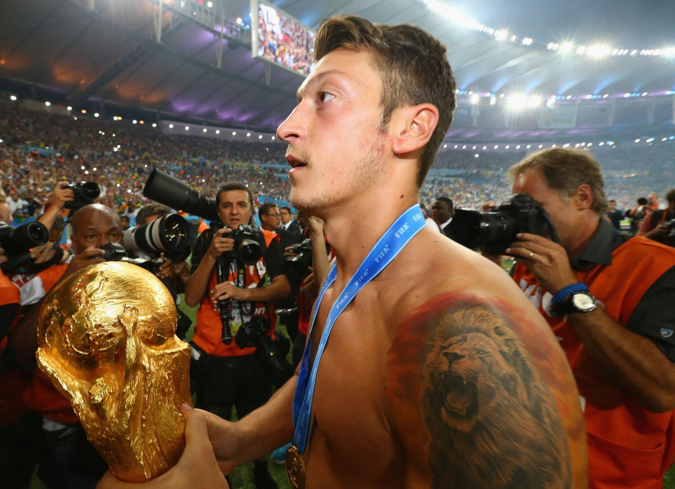 Ozil là trụ cột giúp tuyển Đức vô địch World Cup 2014 Ozil là trụ cột giúp tuyển Đức vô địch World Cup 2014
