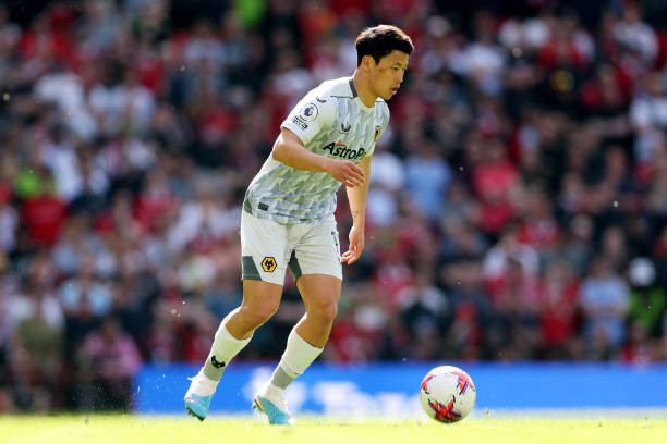 MU bắt kịp Newcastle sau thắng lợi 2-0 trước Wolves ảnh 13