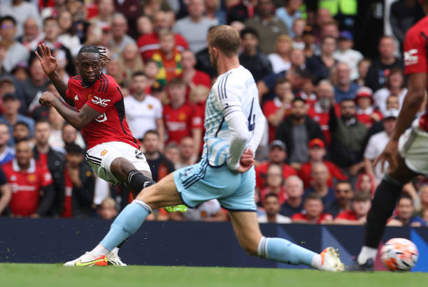 MU lội ngược dòng ngoạn mục trước Nottinham ảnh 17 MU lội ngược dòng ngoạn mục trước Nottinham ảnh 17