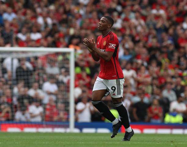 MU lội ngược dòng ngoạn mục trước Nottinham ảnh 20 MU lội ngược dòng ngoạn mục trước Nottinham ảnh 20