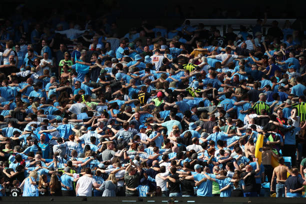 Hạ Chelsea 1-0 trong ngày trọng đại, Man City mở hội ăn mừng ảnh 17 Hạ Chelsea 1-0 trong ngày trọng đại, Man City mở hội ăn mừng ảnh 17