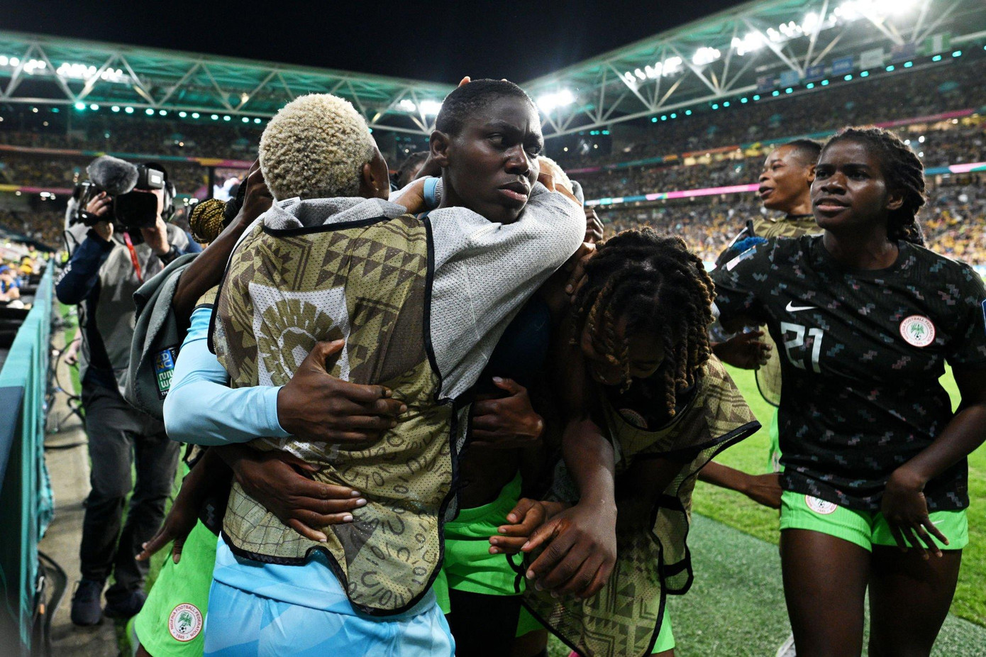 Asisat Oshoala tiếp tục là niềm hy vọng lớn nhất của Nigeria