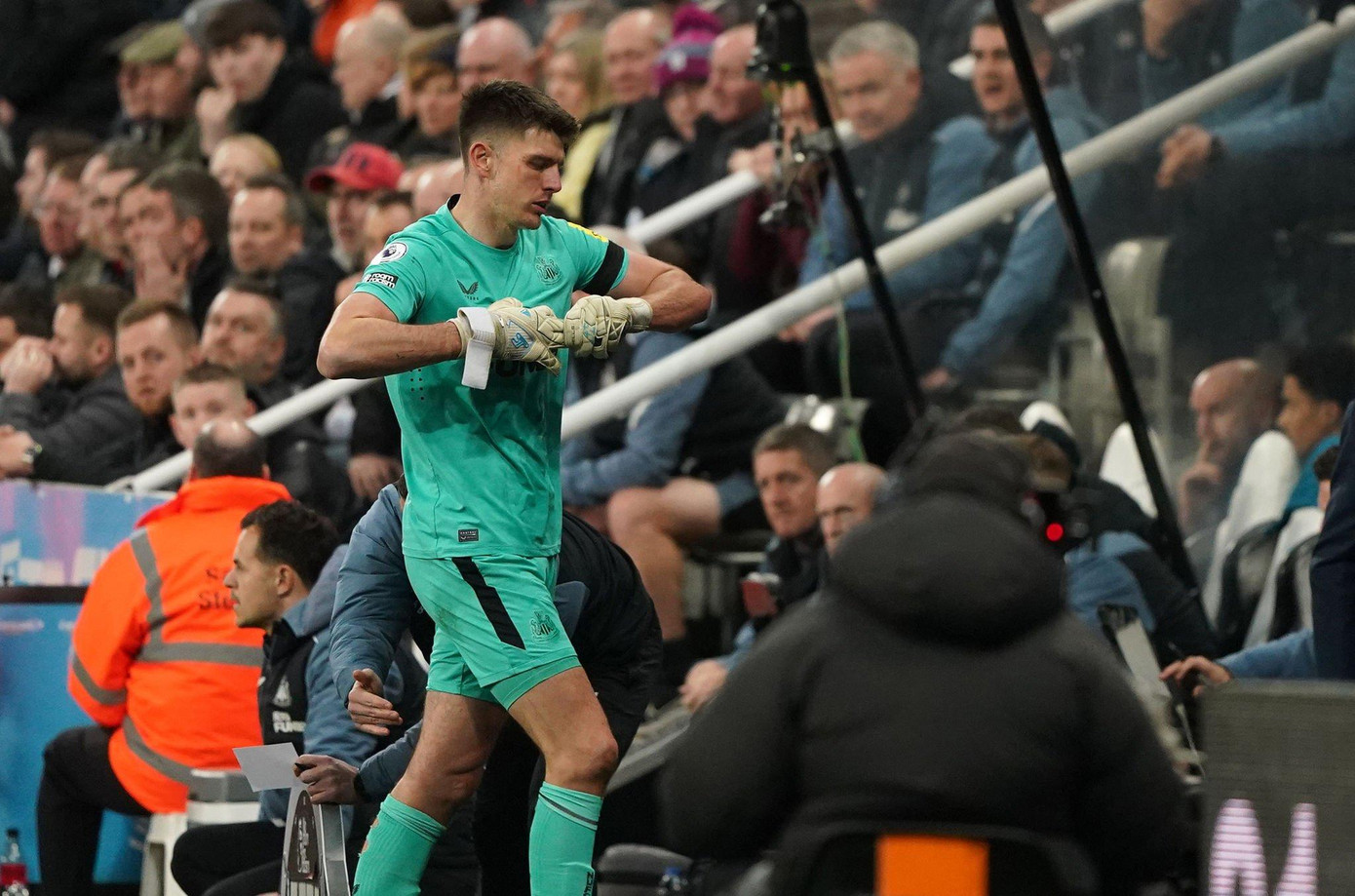 Nick Pope đóng vai trò quan trọng với Newcastle Nick Pope đóng vai trò quan trọng với Newcastle