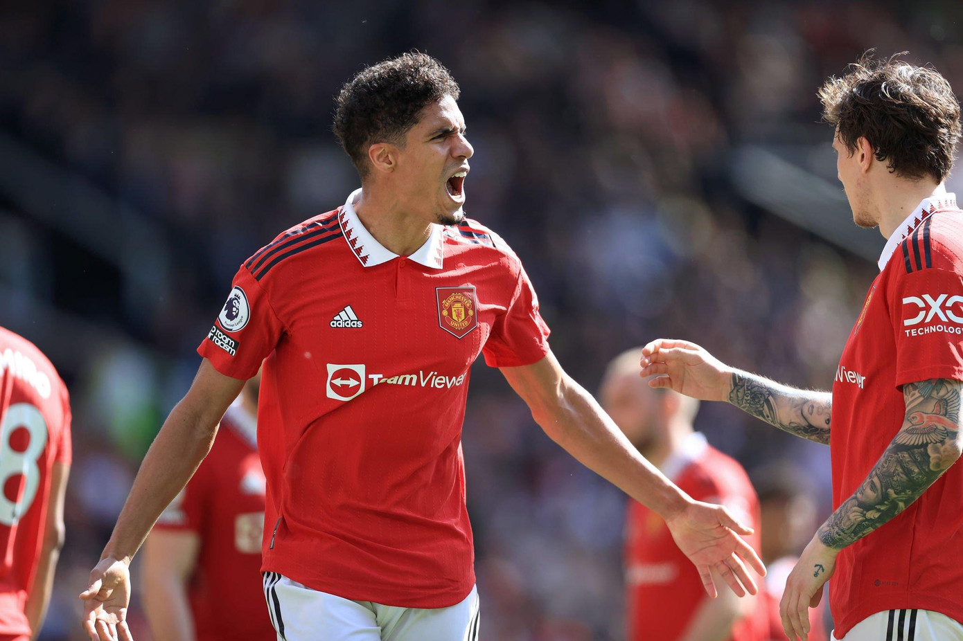 Varane trở lại giúp MU vững chắc hơn Varane trở lại giúp MU vững chắc hơn