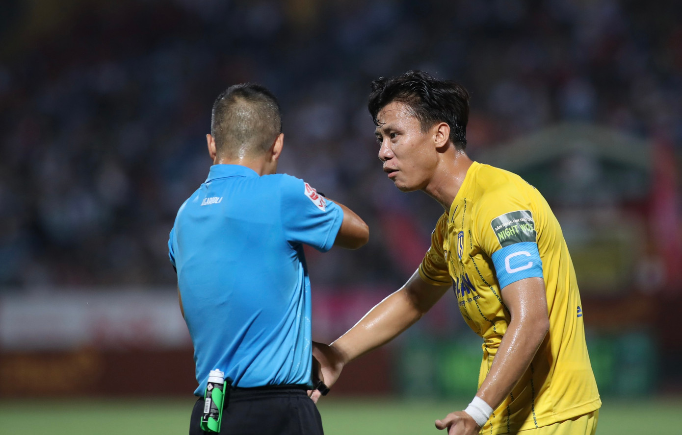 SLNA mới thắng 1 trận từ đầu mùa SLNA mới thắng 1 trận từ đầu mùa