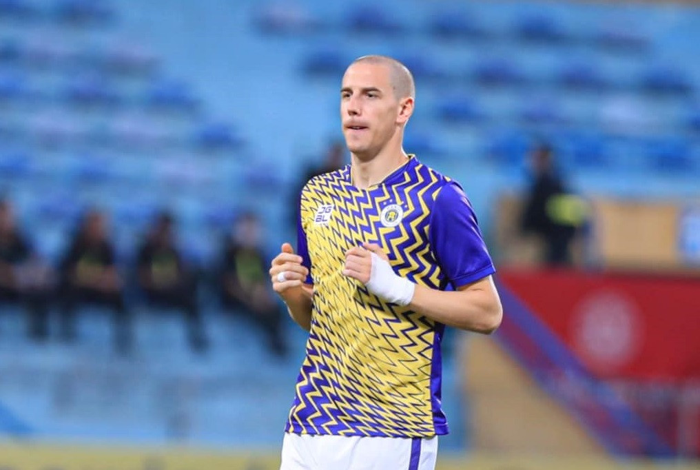 Caion lập hattrick, Hà Nội ngược dòng đánh bại Bình Định 4-2 ảnh 4 Caion lập hattrick, Hà Nội ngược dòng đánh bại Bình Định 4-2 ảnh 4