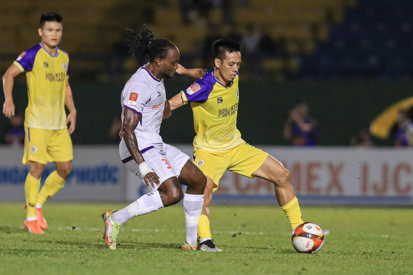 Hà Nội FC tìm lại niềm vui chiến thắng