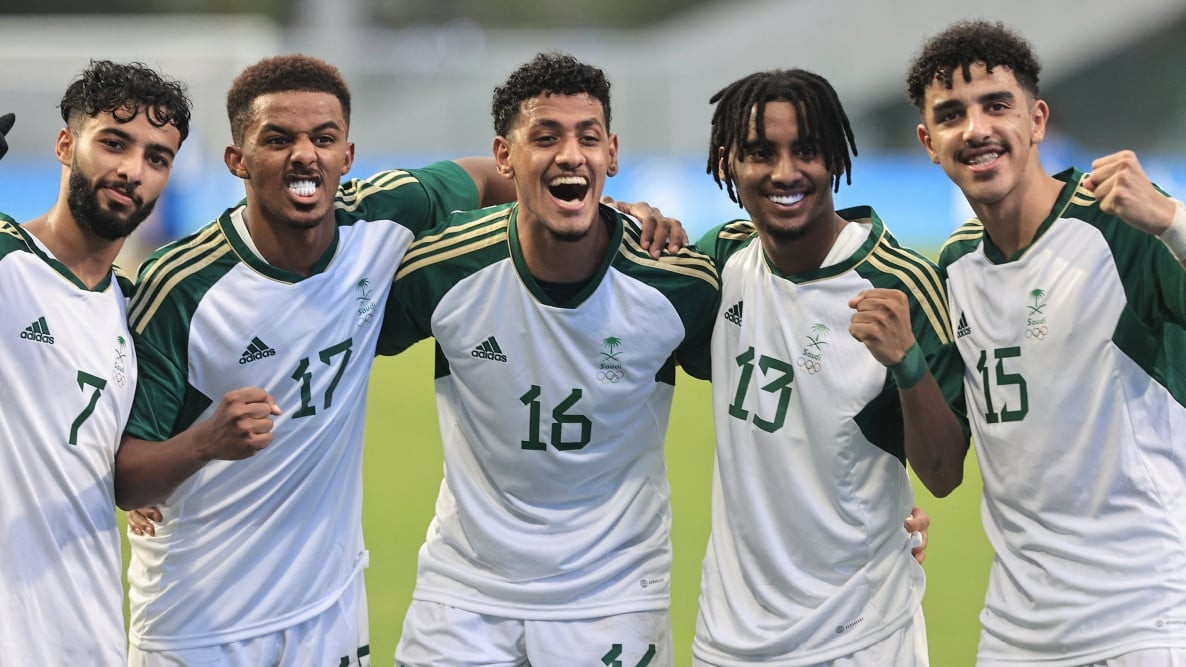 Các cầu thủ Saudi Arabia ăn mừng bàn thắng