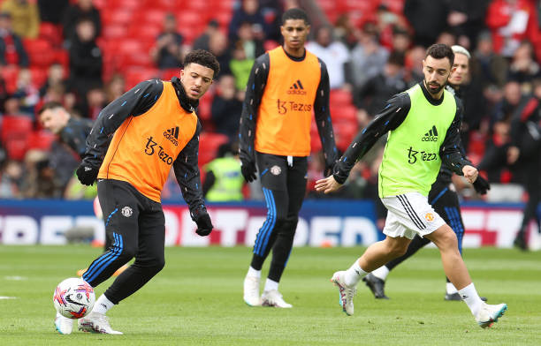 Chơi thiếu người trong 60 phút, MU may mắn thoát thua ảnh 5