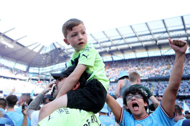 Hạ Chelsea 1-0 trong ngày trọng đại, Man City mở hội ăn mừng ảnh 26 Hạ Chelsea 1-0 trong ngày trọng đại, Man City mở hội ăn mừng ảnh 26