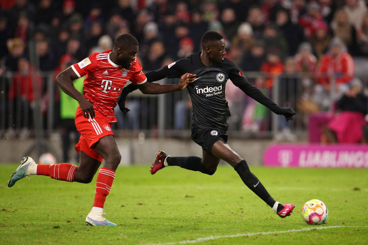 Muani tiếp tục bùng nổ ở mùa giải này