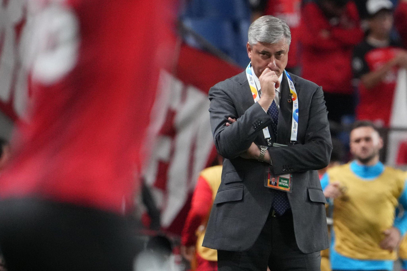 HLV Urawa Red Diamonds buồn bã sau trận thua Hà Nội FC HLV Urawa Red Diamonds buồn bã sau trận thua Hà Nội FC