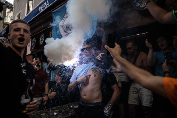 Man City vừa vượt mặt Real Madrid để trở thành thương hiệu giá trị nhất thế giới bóng đá. Vì vậy, người hâm mộ họ hứa hẹn sẽ còn tăng mạnh trong các mùa giải tới