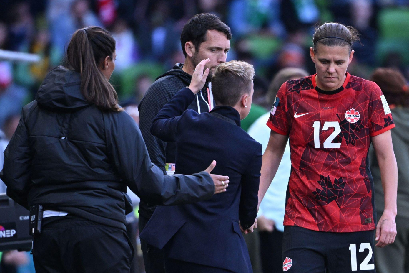 Christine Sinclair đã ghi 190 bàn cho tuyển nữ Canada