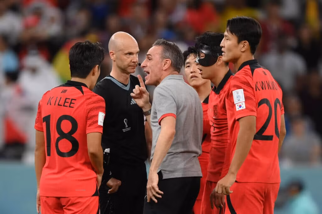 Paulo Bento sẽ trở thành HLV mới của tuyển Ba Lan Paulo Bento sẽ trở thành HLV mới của tuyển Ba Lan