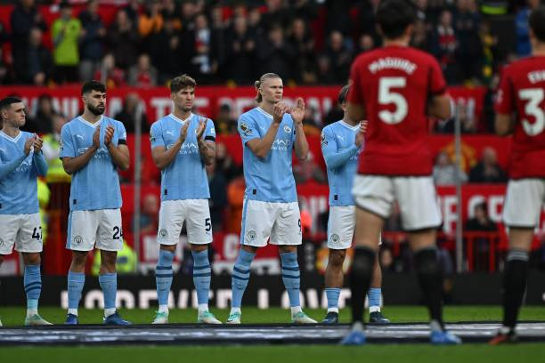 MU thảm bại trận derby ảnh 13