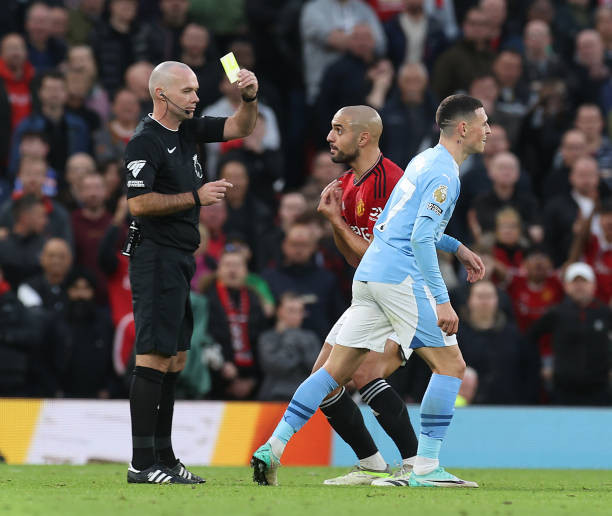 MU thảm bại trận derby ảnh 23