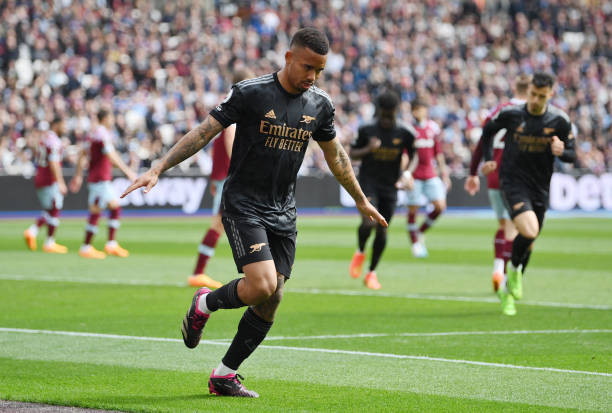 Đánh rơi chiến thắng trước West Ham, Arsenal gặp khó trong cuộc đua vô địch ảnh 4