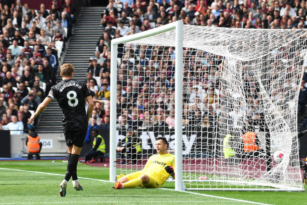 Đánh rơi chiến thắng trước West Ham, Arsenal gặp khó trong cuộc đua vô địch ảnh 5