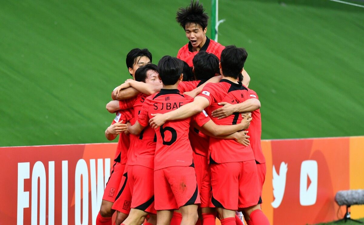 Các cầu thủ U20 Hàn Quốc ăn mừng bàn thắng. Ảnh: AFC Các cầu thủ U20 Hàn Quốc ăn mừng bàn thắng. Ảnh: AFC