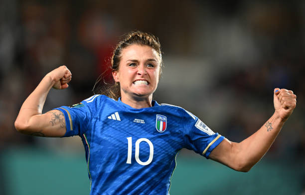 Hạ Argentina 1-0, tuyển nữ Italia chia sẻ ngôi đầu cùng Thụy Điển ảnh 33