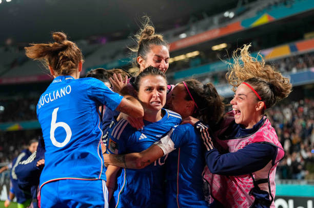 Hạ Argentina 1-0, tuyển nữ Italia chia sẻ ngôi đầu cùng Thụy Điển ảnh 35