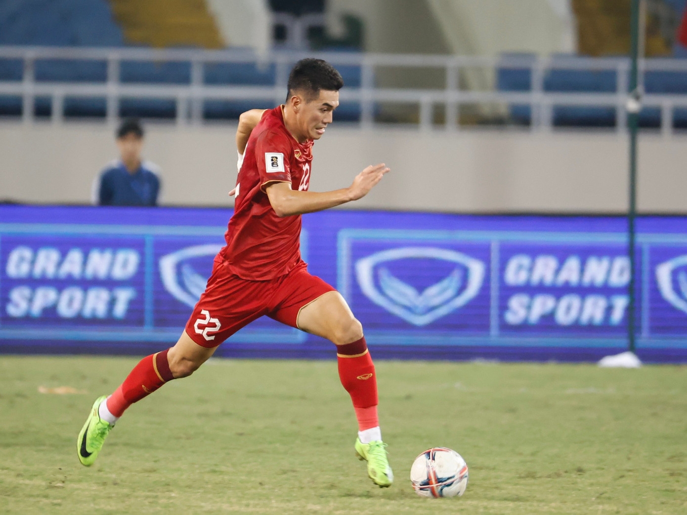 Tiến Linh có cơ hội tạo ra đợt phản công nguy hiểm cho tuyển Việt Nam. Ảnh: Như Ý