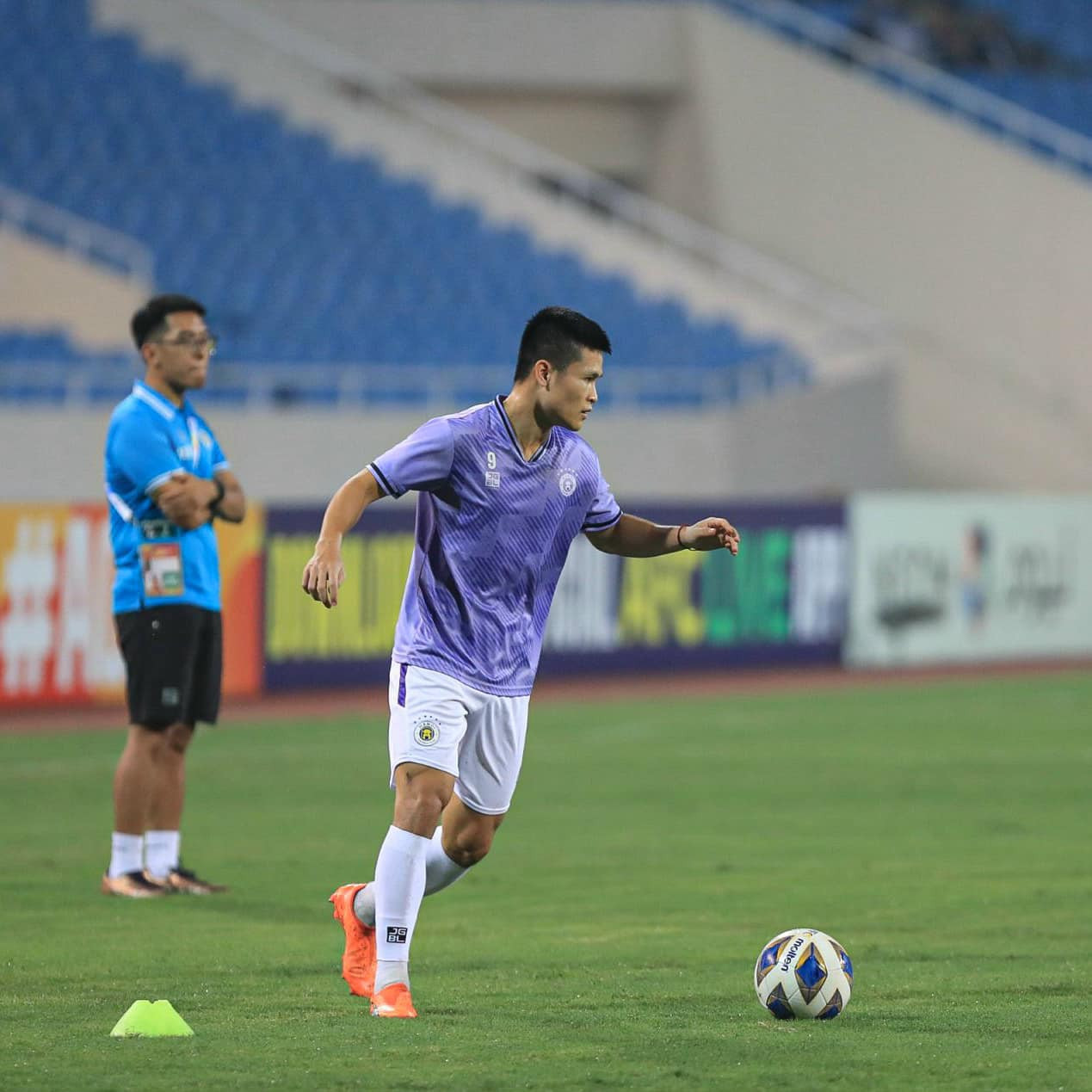 Tuấn Hải lập cú đúp, Hà Nội FC ngược dòng thắng Wuhan Three Towns đầy cảm xúc ảnh 6 Tuấn Hải lập cú đúp, Hà Nội FC ngược dòng thắng Wuhan Three Towns đầy cảm xúc ảnh 6