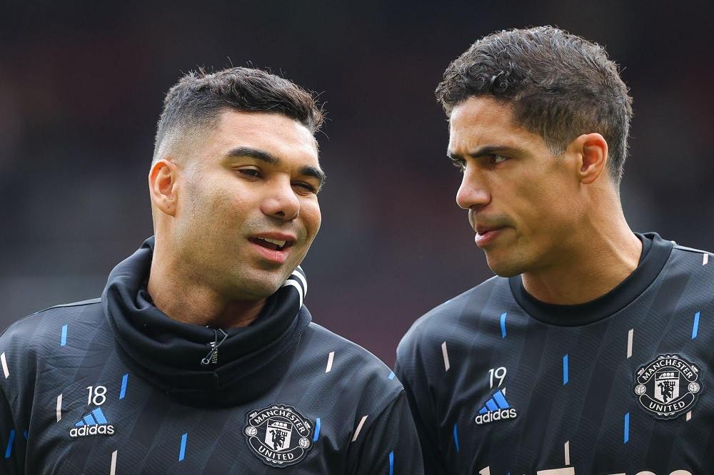 Casemiro và Varane thuộc diện thanh lý của MU Casemiro và Varane thuộc diện thanh lý của MU