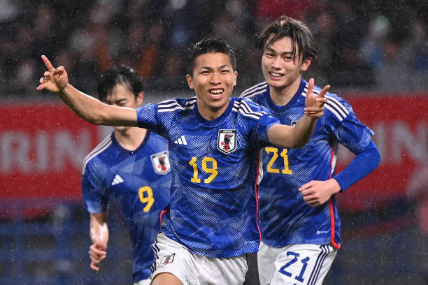 Nishimura ghi bàn chỉ sau chưa đầy 1 phút vào sân Nishimura ghi bàn chỉ sau chưa đầy 1 phút vào sân