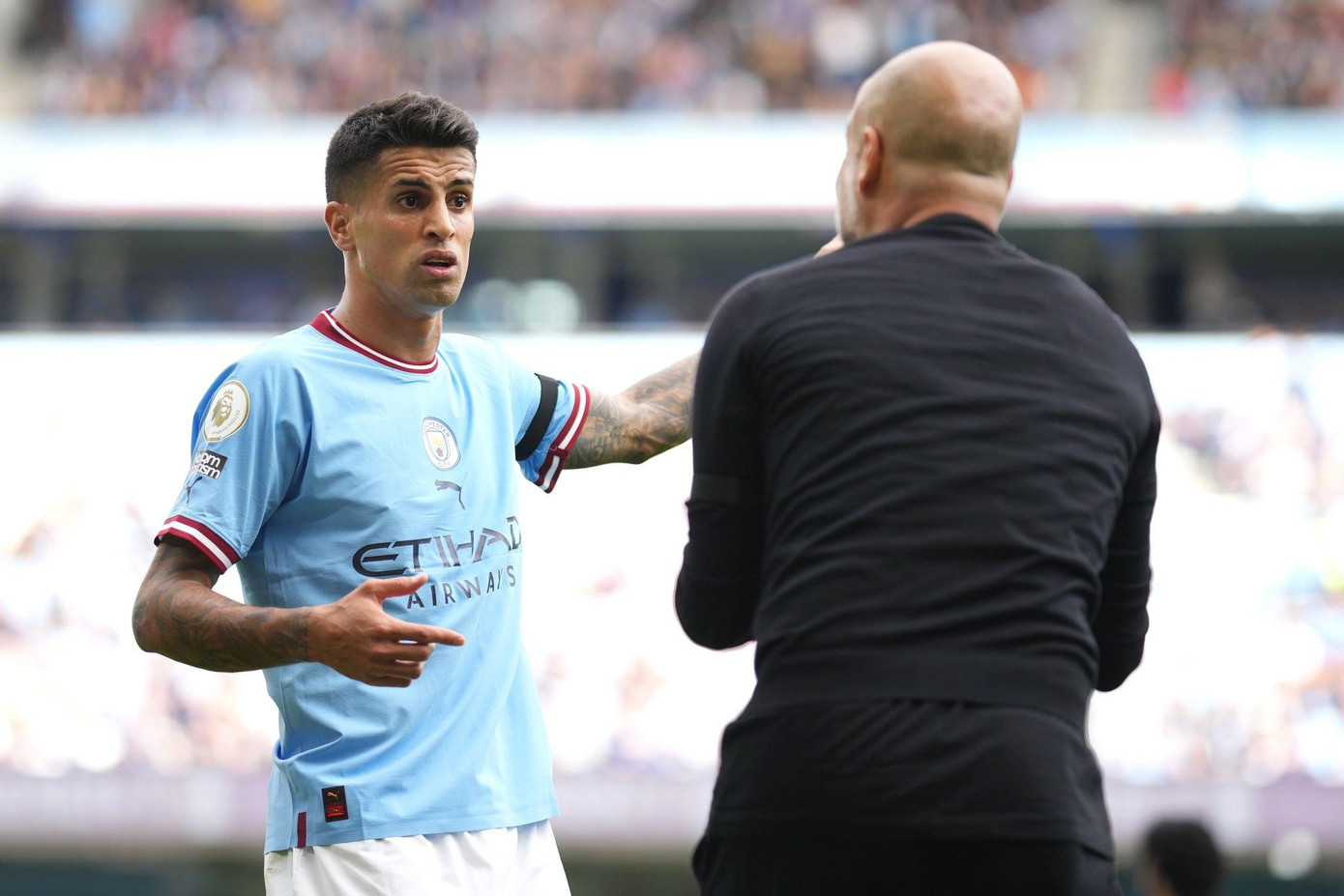 Cancelo phải rời Man City vì mâu thuẫn với Pep Guardiola
